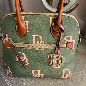 Dooney and Bourke Crossbody bag
